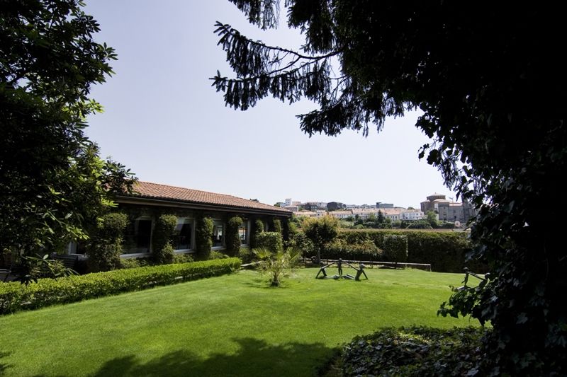 Hotel Virxe Da Cerca By Pousadas De Compostela Santiago de Compostela Bagian luar foto